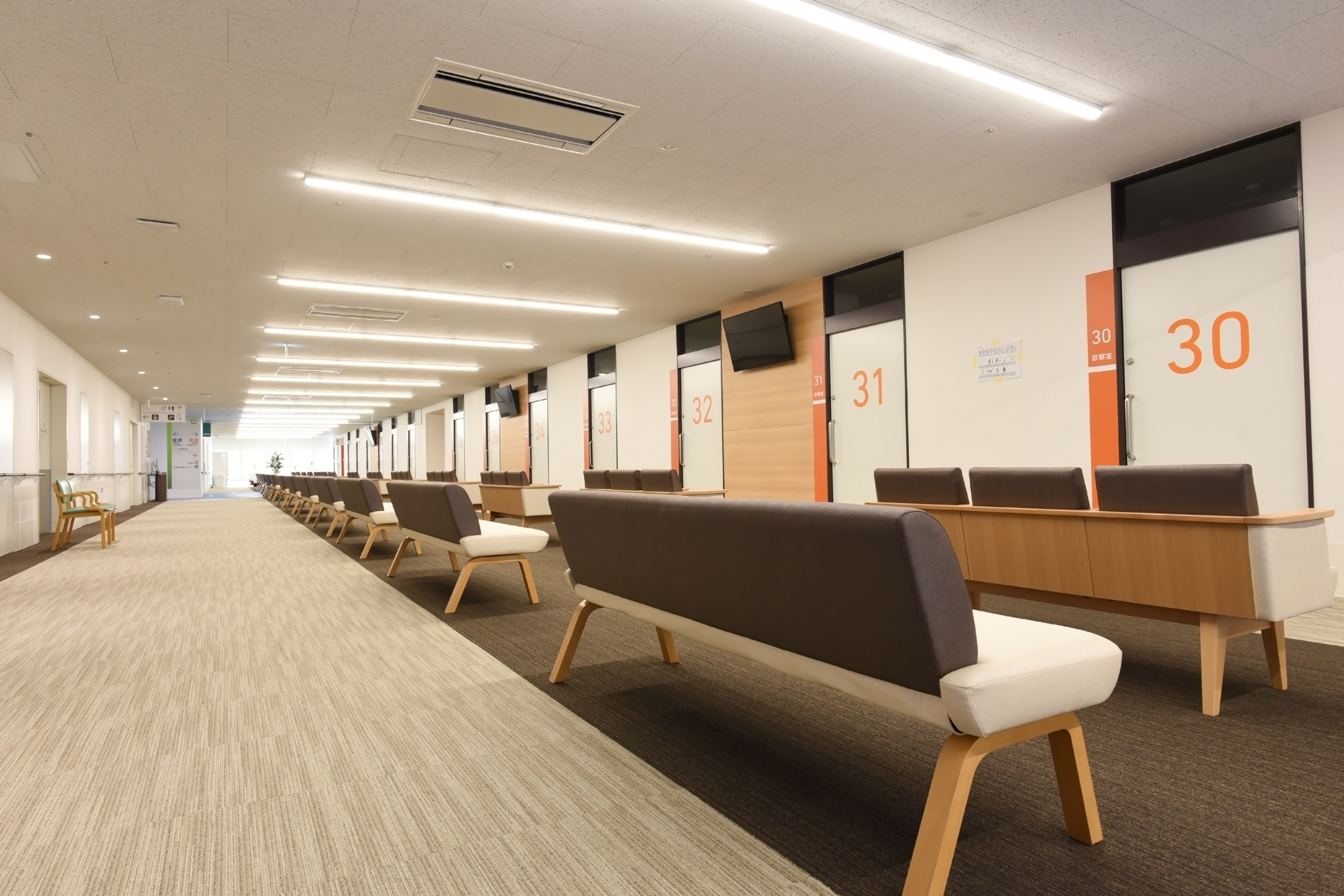 2階ユニバーサル外来-1