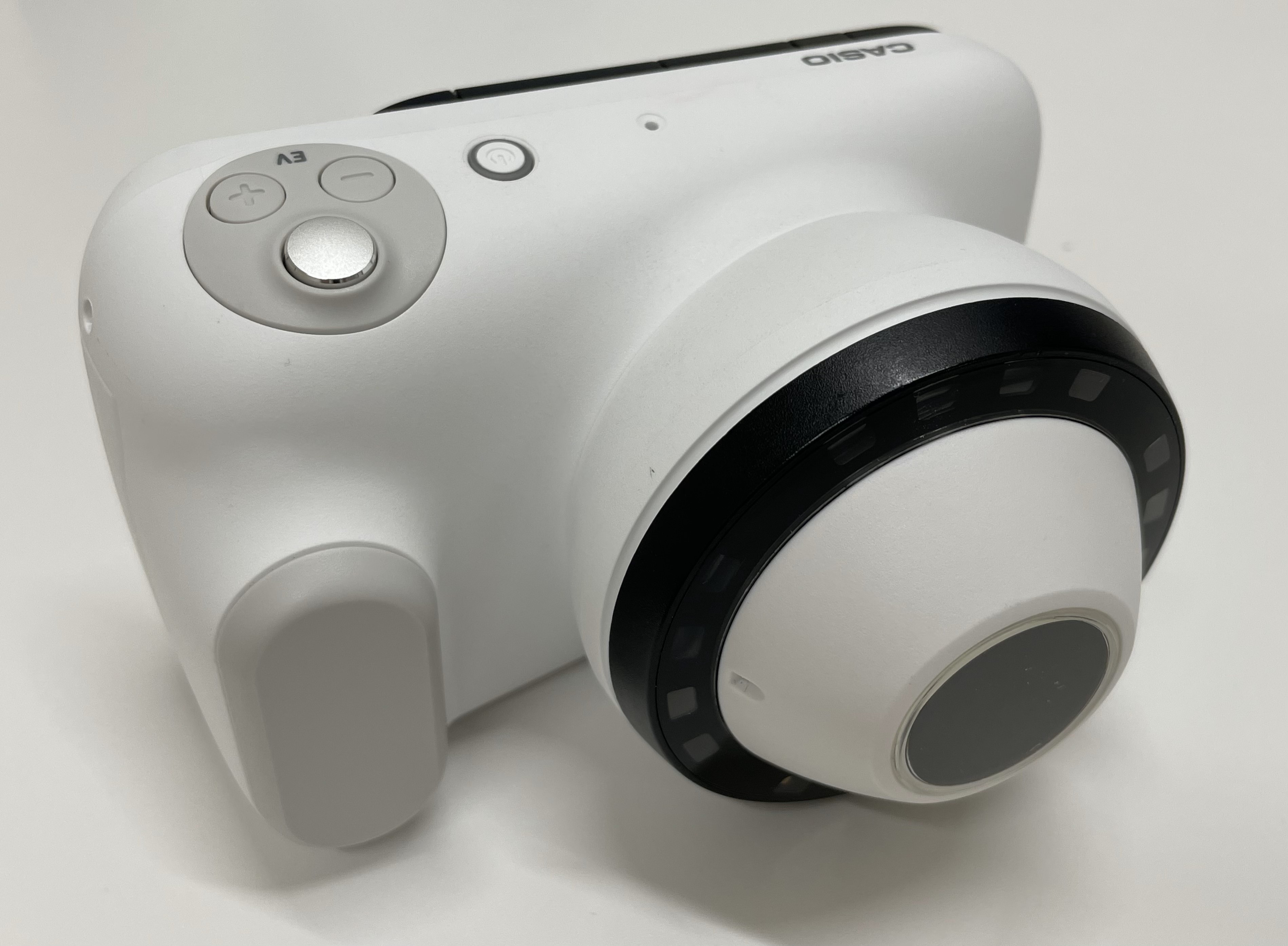 ダーモ (1) ダーモ (1)