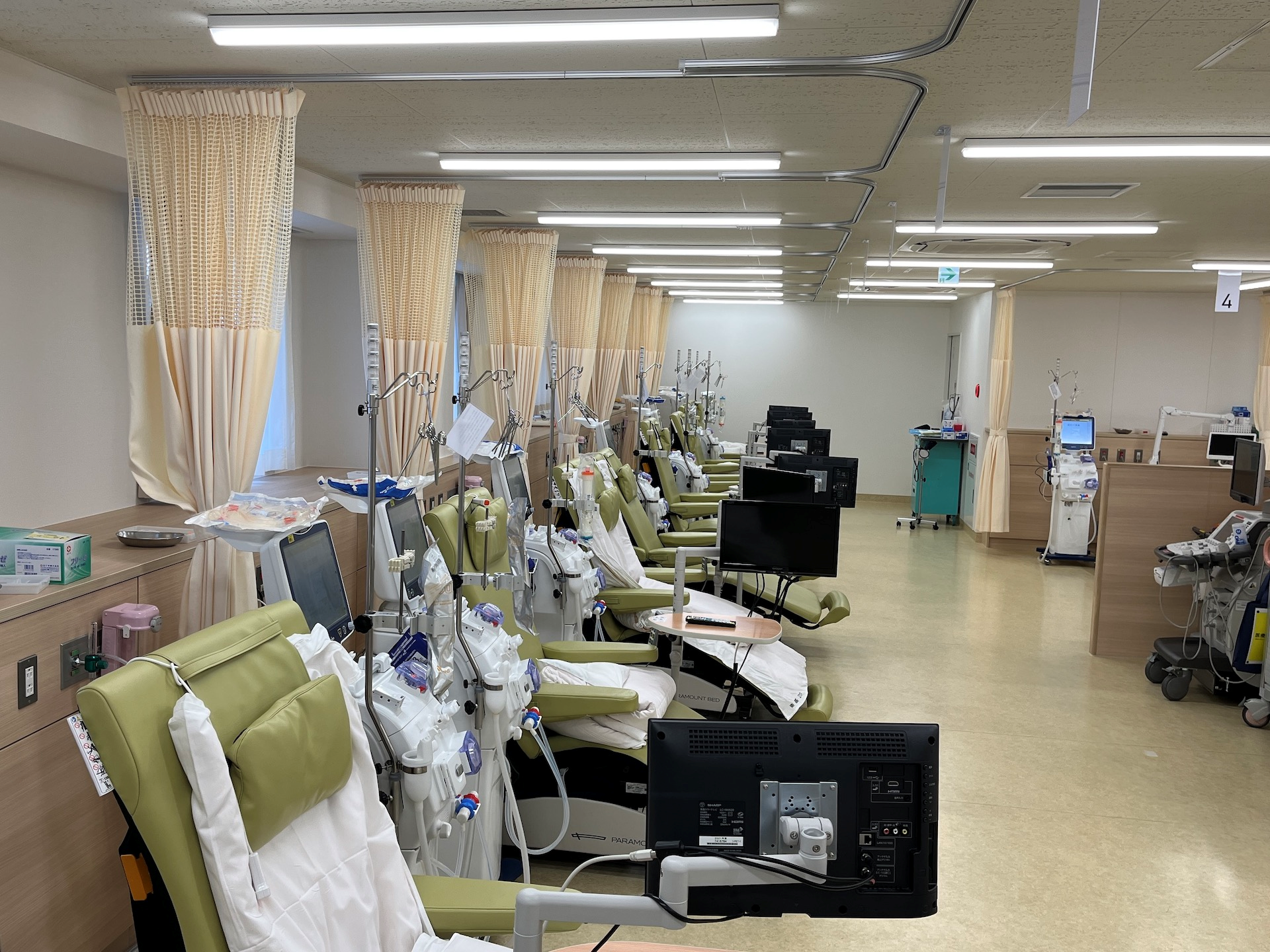 血液浄化療法センター2